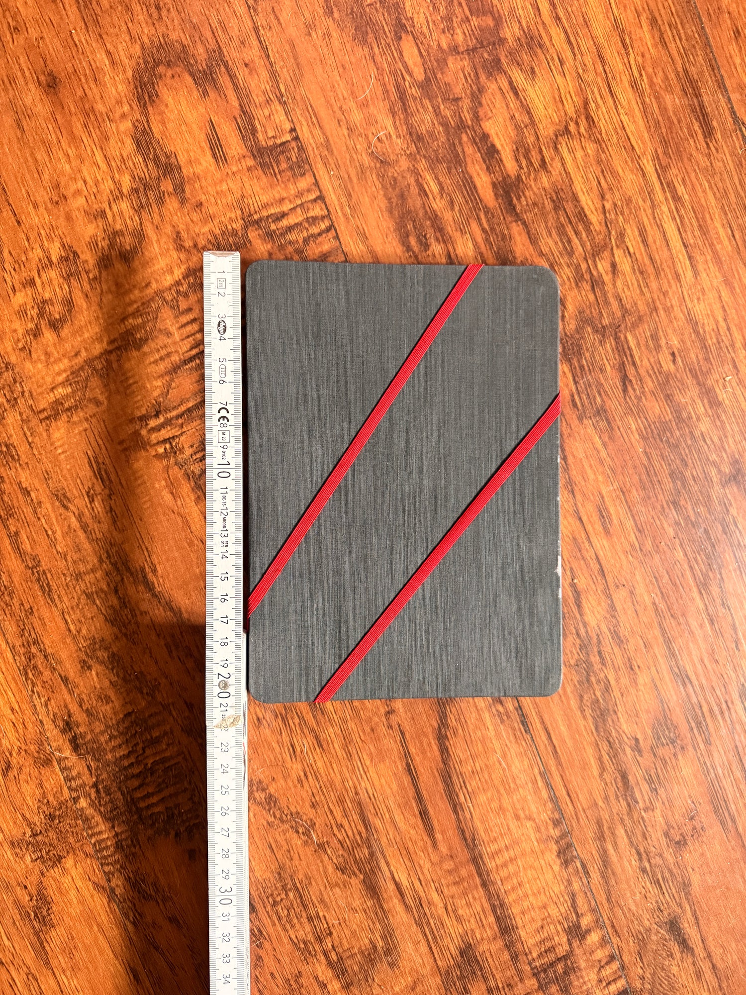 graues Buch III